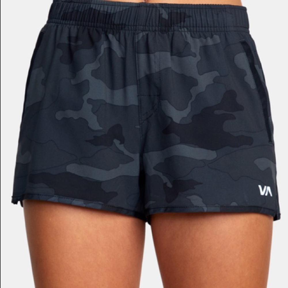 RVCA Yogger Camo